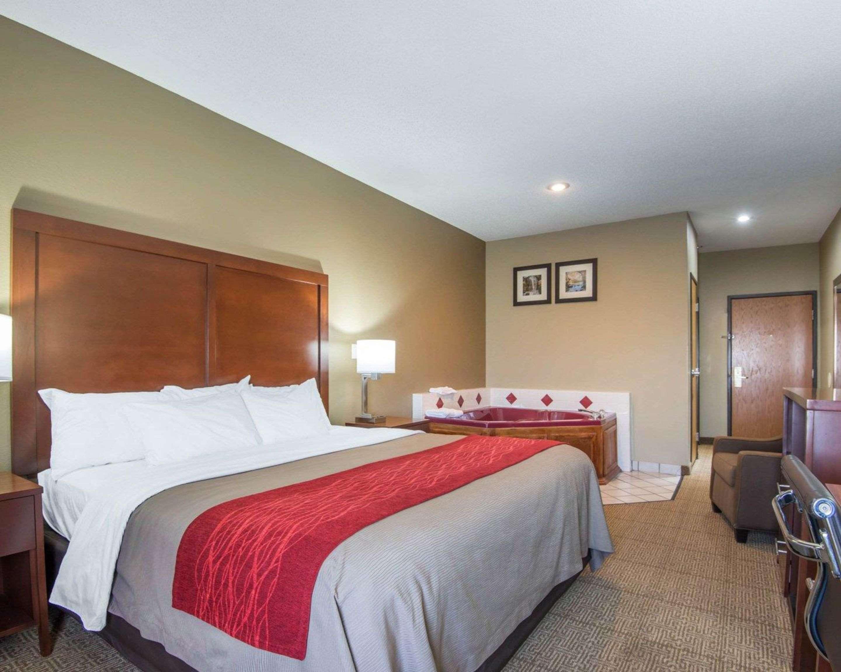 Comfort Inn Grain Valley Esterno foto