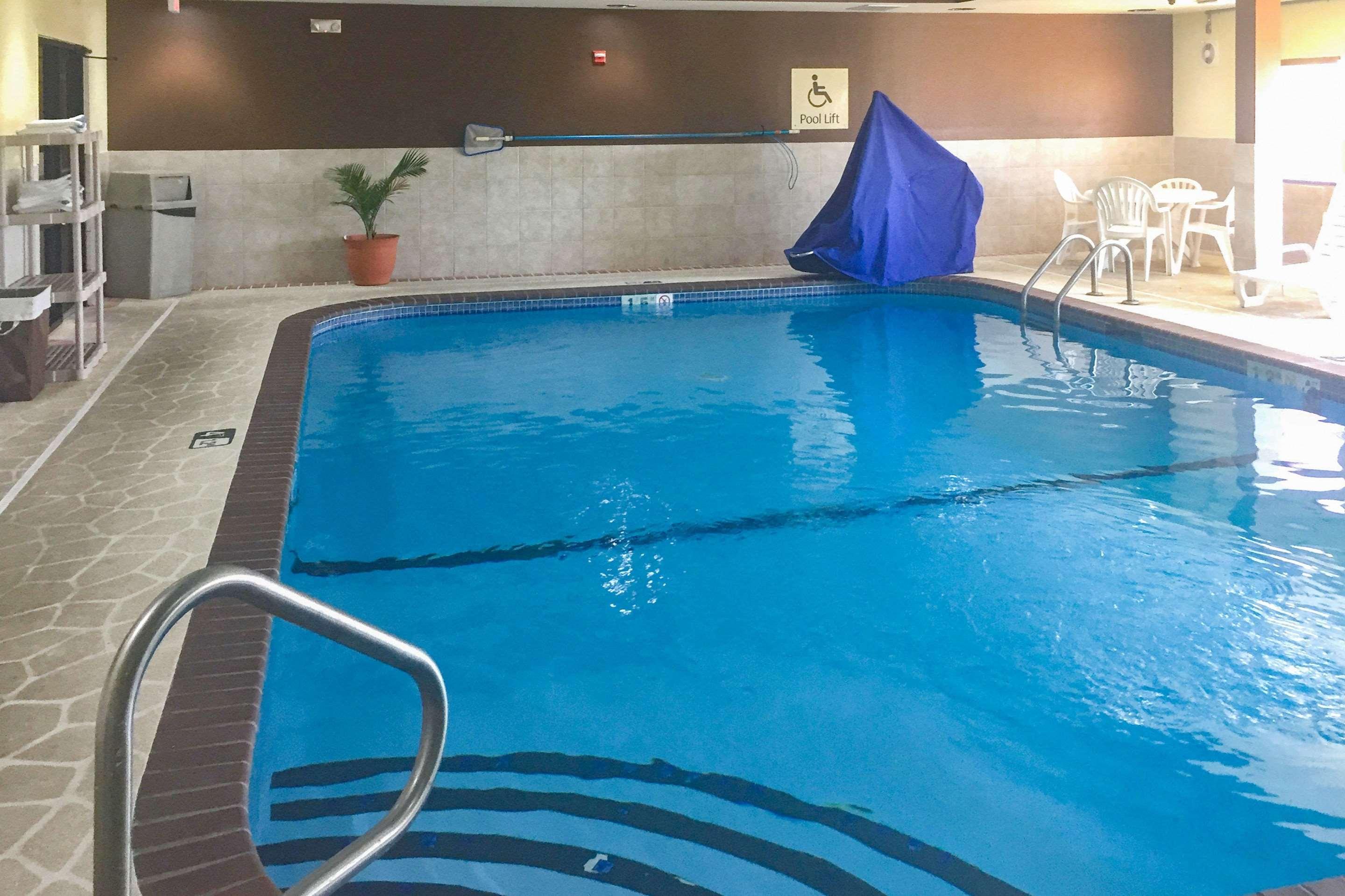 Comfort Inn Grain Valley Esterno foto