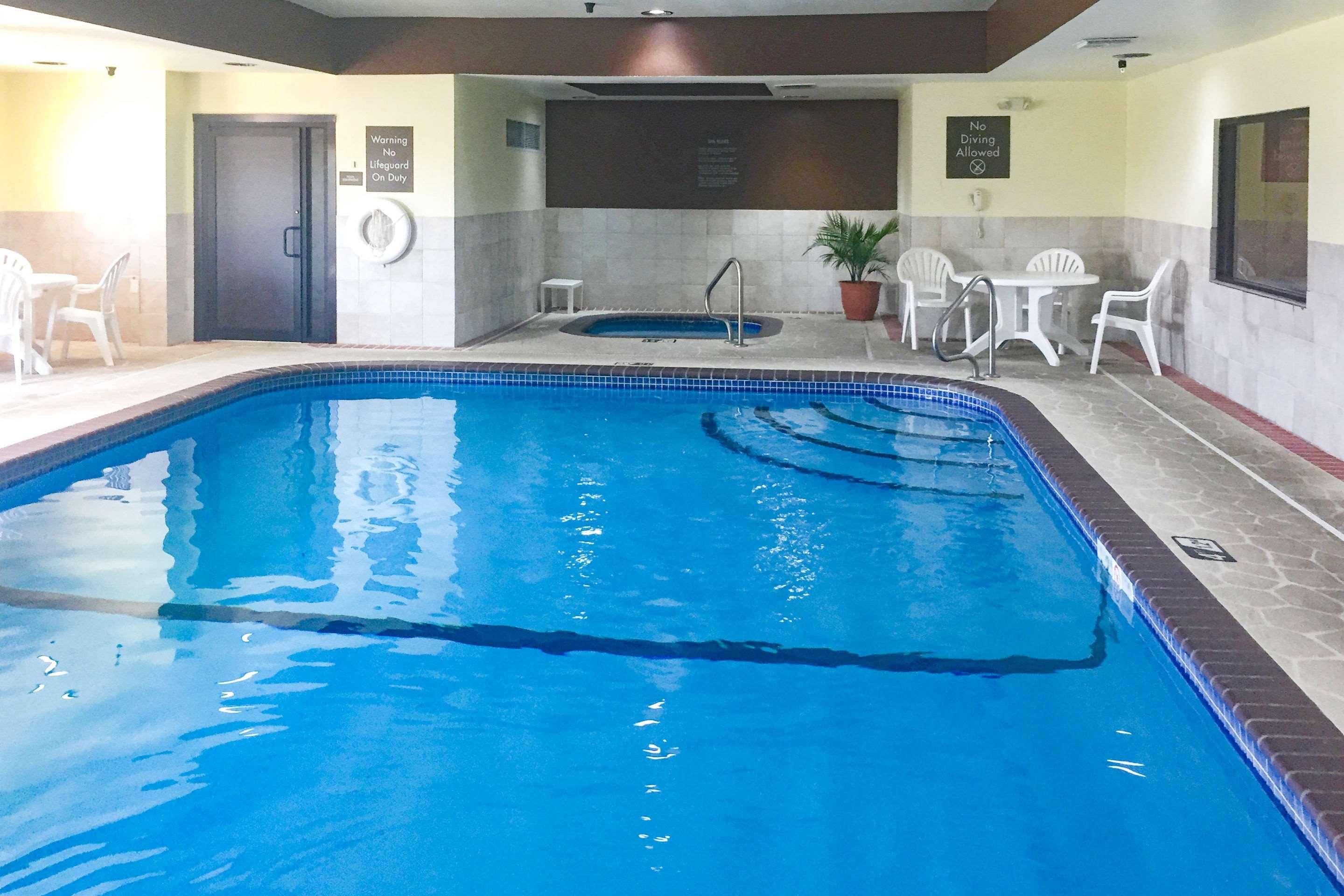 Comfort Inn Grain Valley Esterno foto