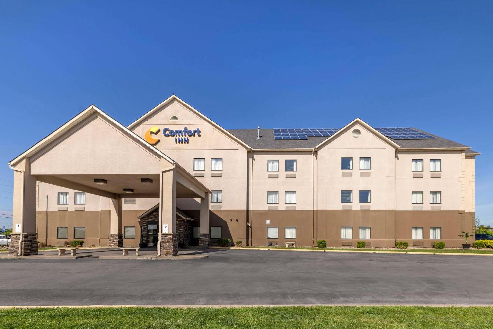 Comfort Inn Grain Valley Esterno foto