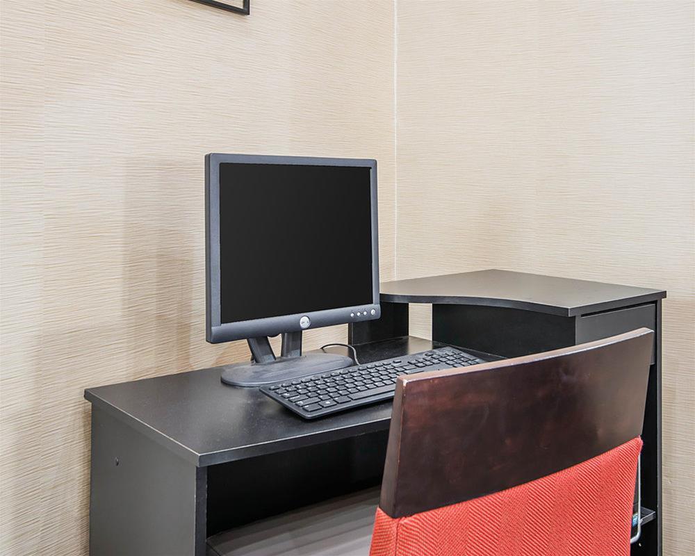 Comfort Inn Grain Valley Esterno foto