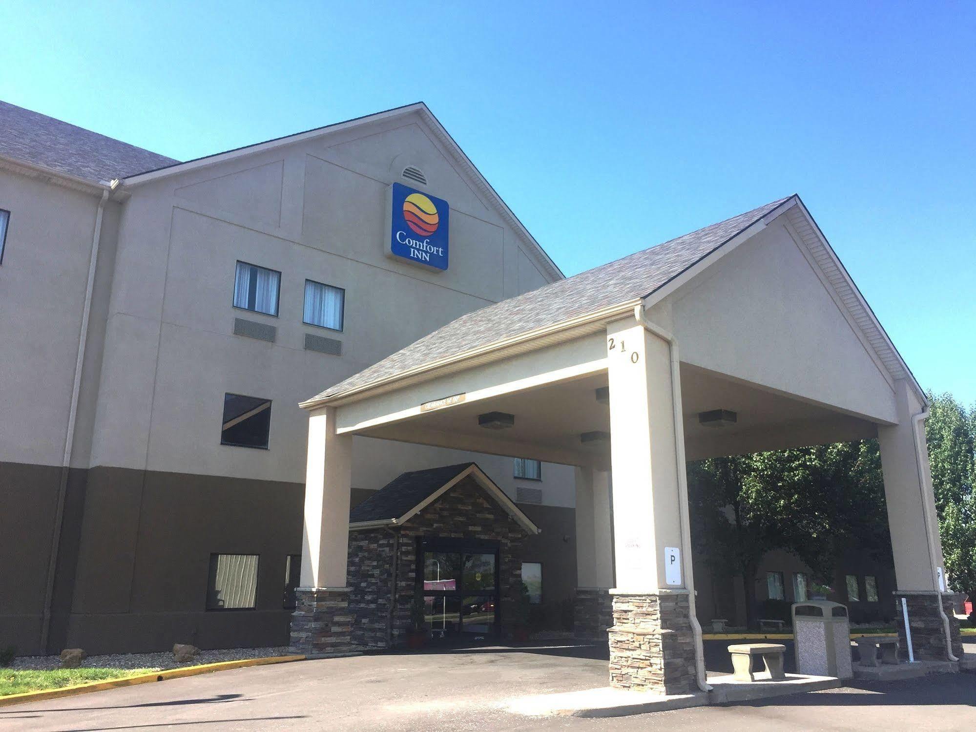 Comfort Inn Grain Valley Esterno foto